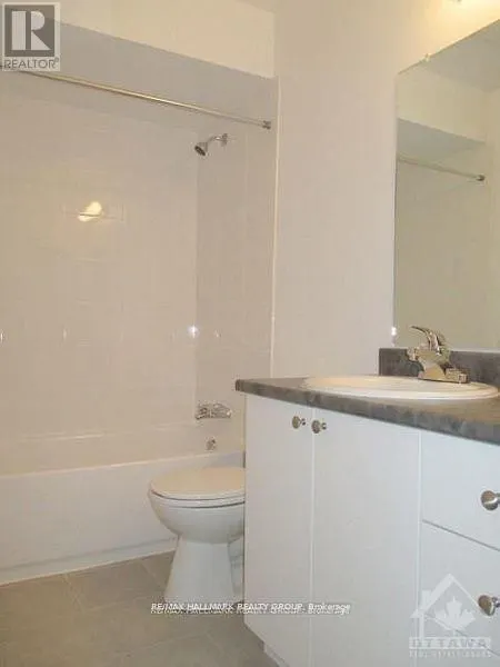 - - 84 PADDINGTON PRIVATE
