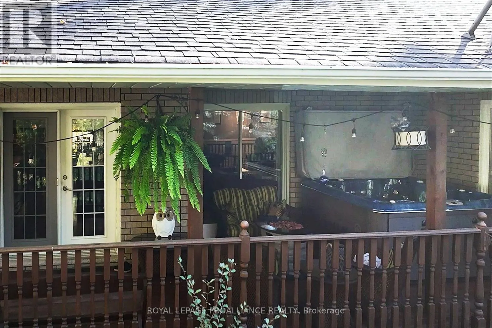 139 LAKELAND AVENUE S