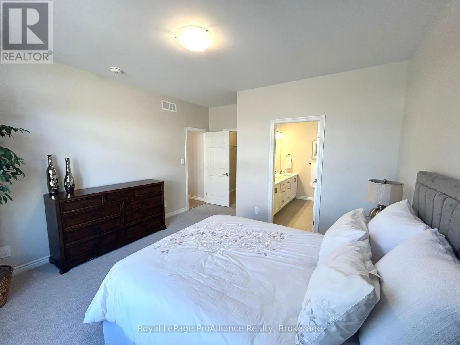 57 COTTONWOOD DRIVE