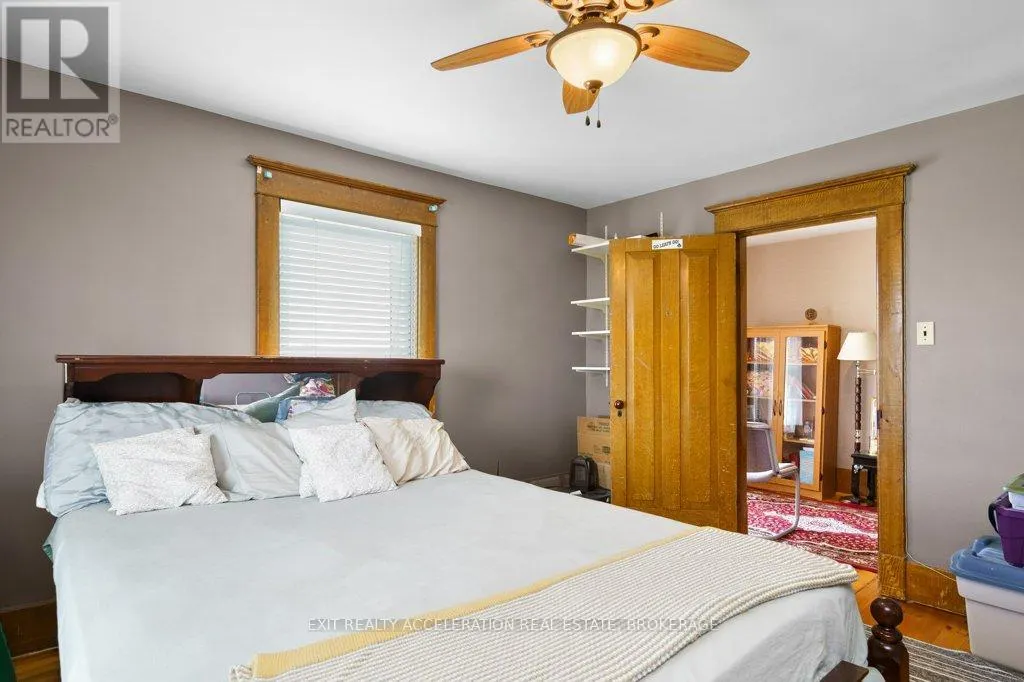 595 CRAIGEN ROAD