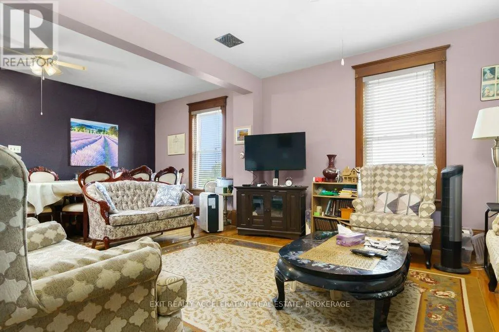 595 CRAIGEN ROAD