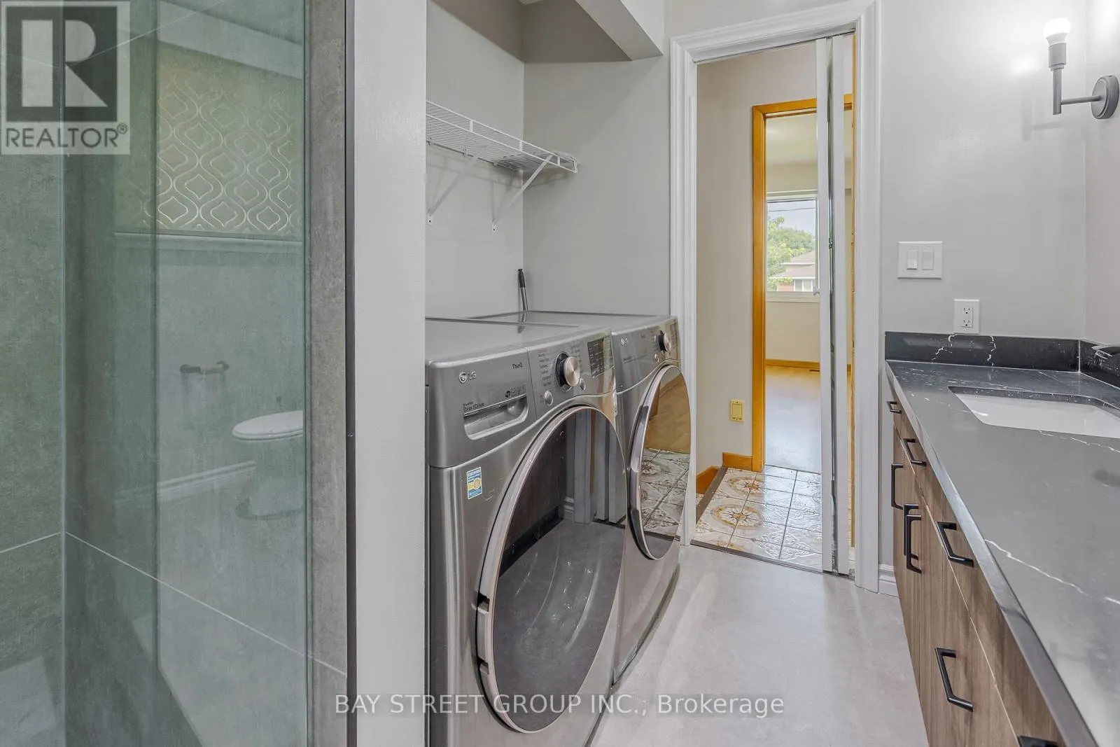 UPPER - 29 WEST STREET N #Upper