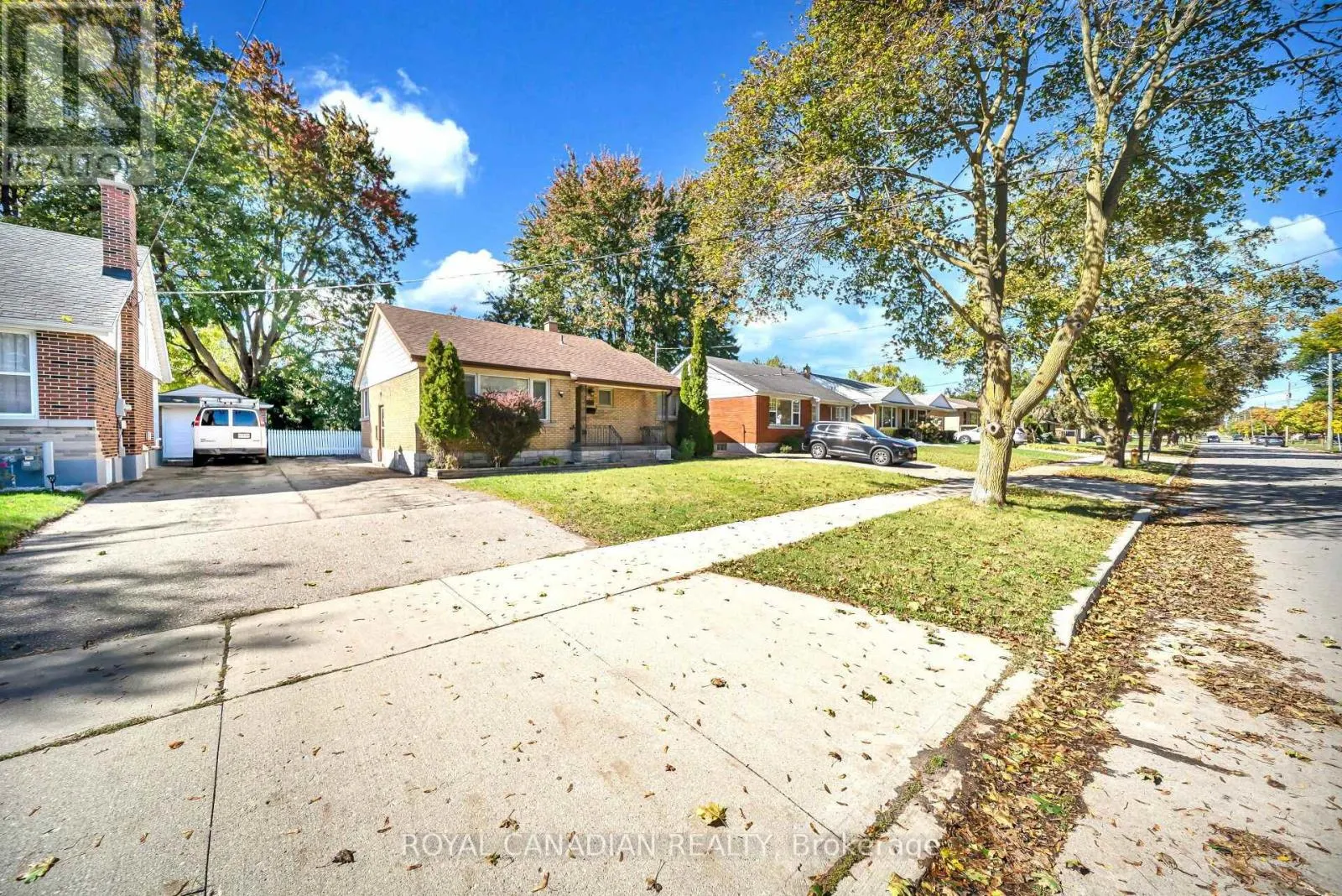 457 DUMFRIES AVENUE