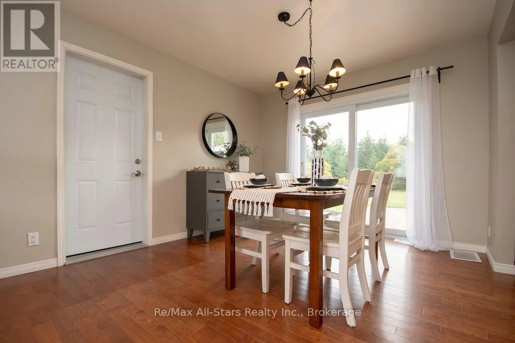 530 CENTRELINE ROAD