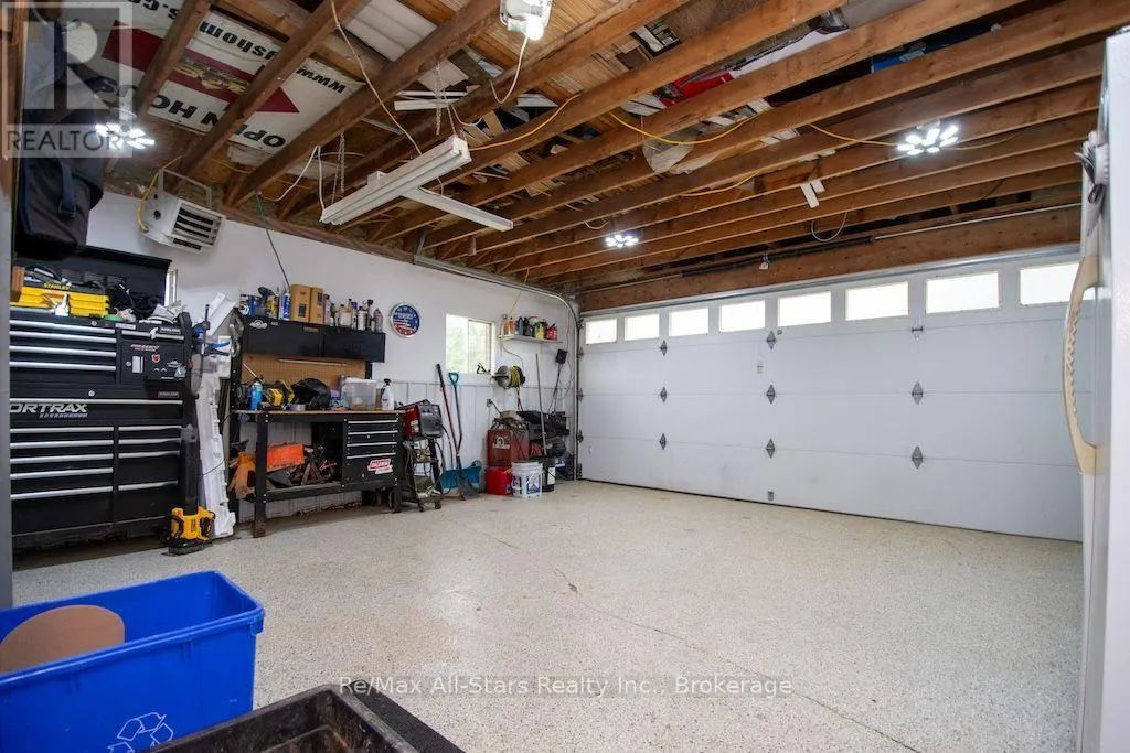 530 CENTRELINE ROAD