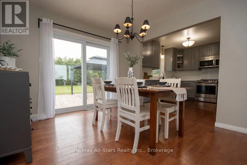 530 CENTRELINE ROAD