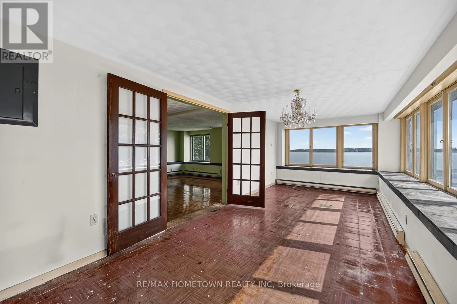 25 VANSTON ROAD