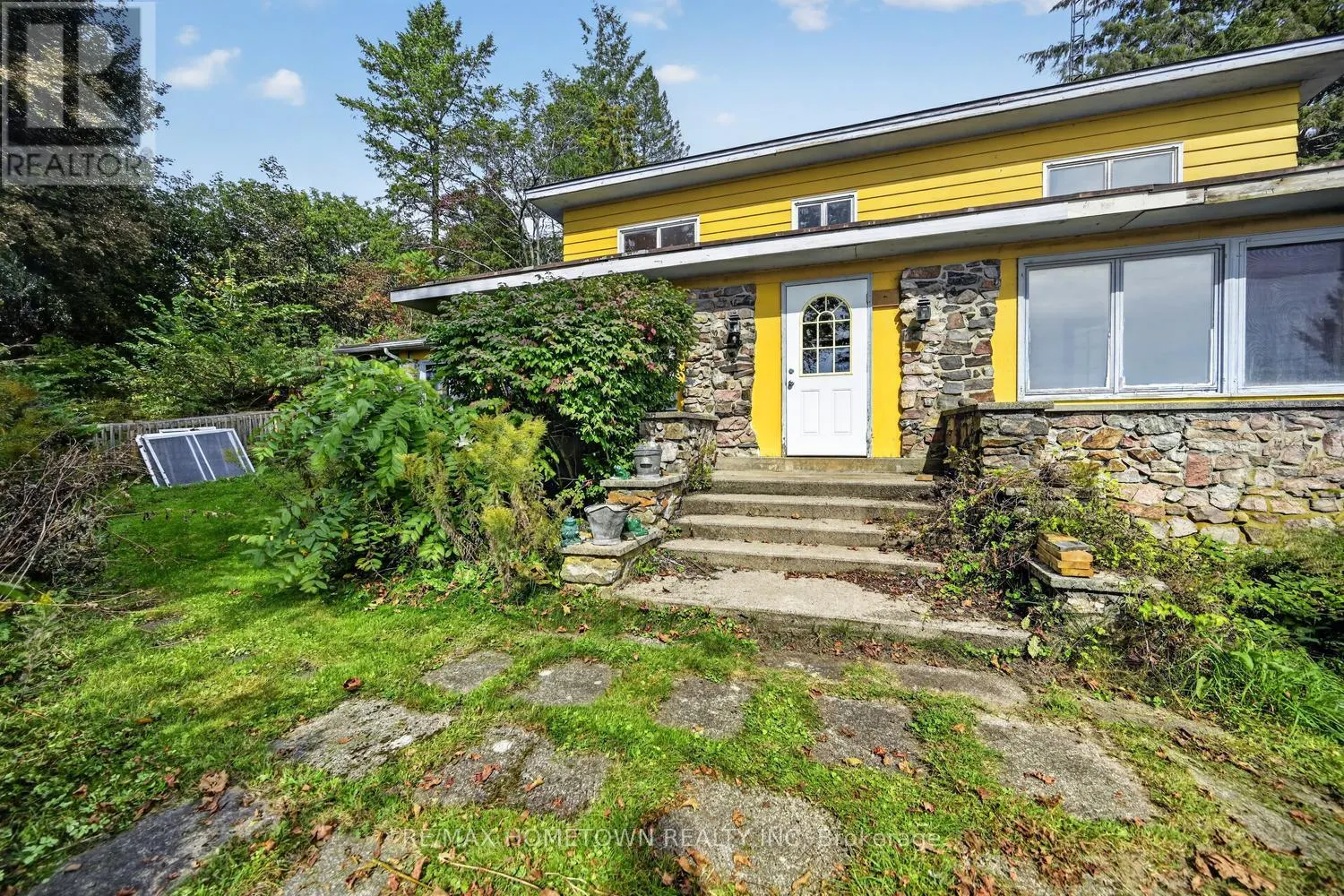25 VANSTON ROAD