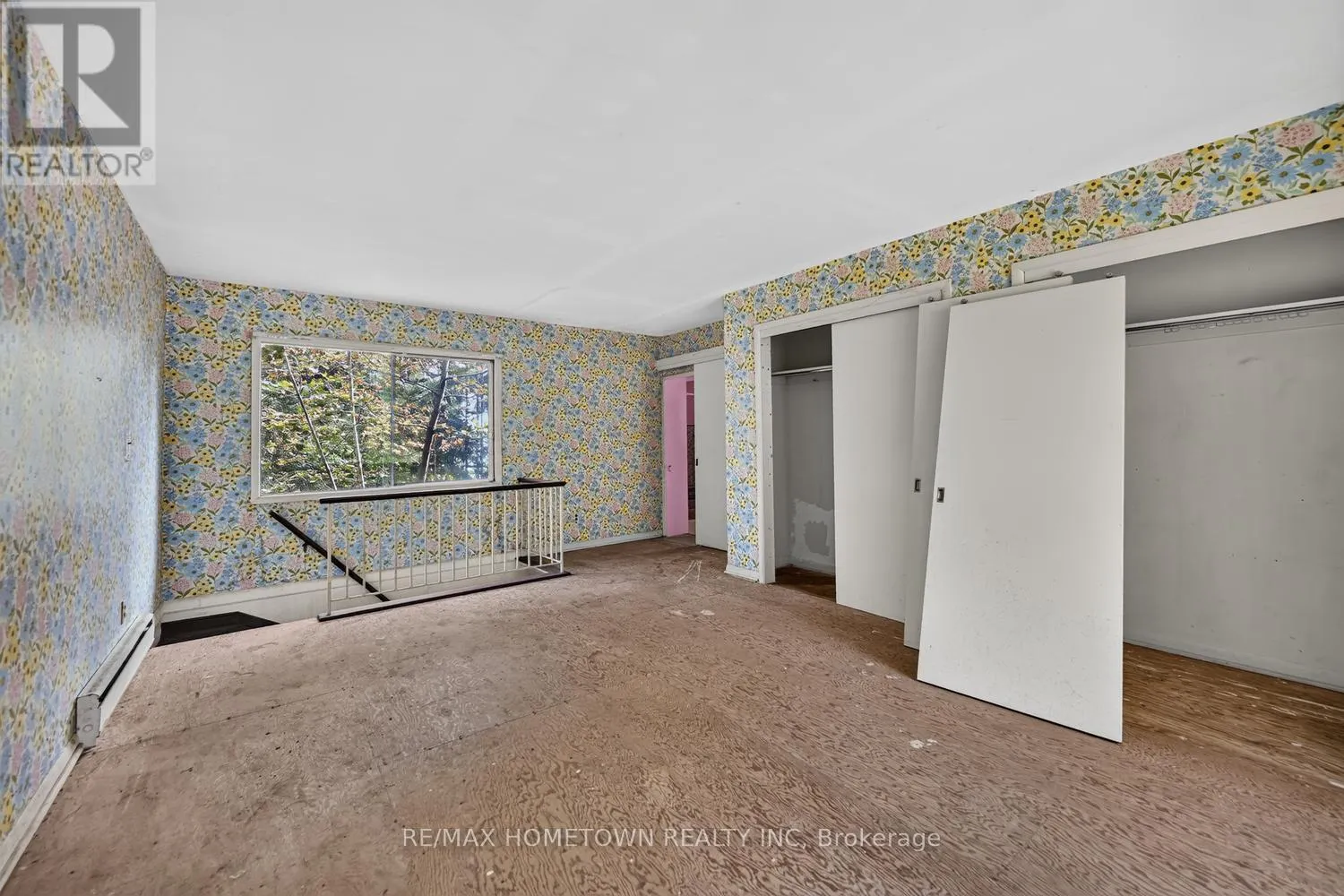 25 VANSTON ROAD