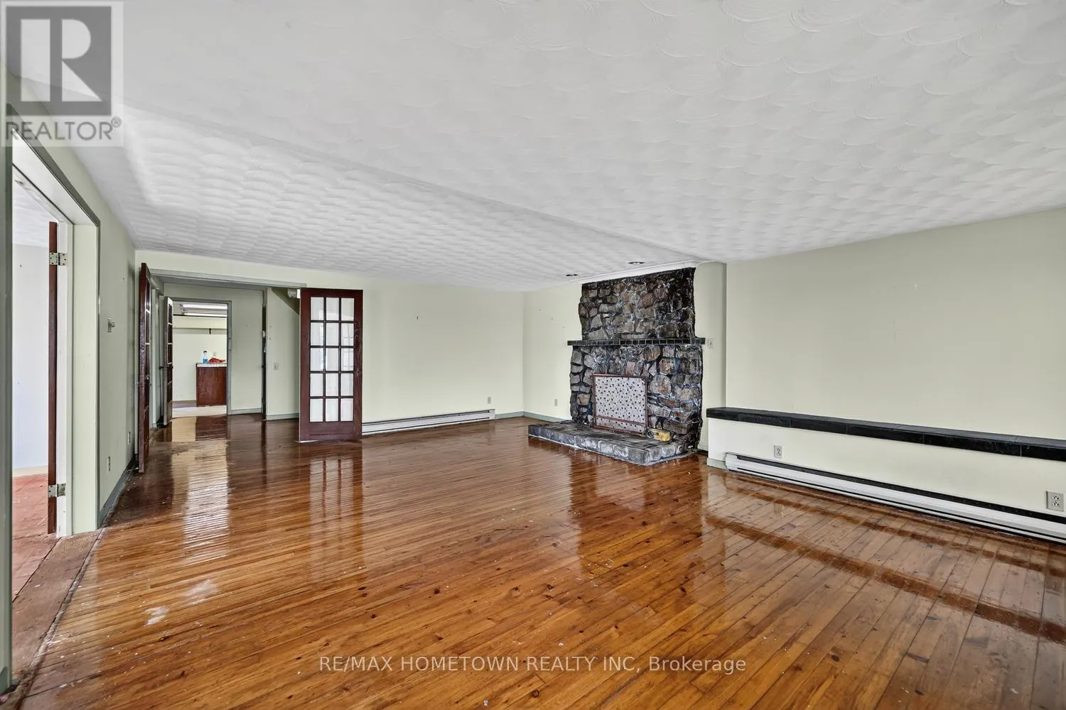 25 VANSTON ROAD
