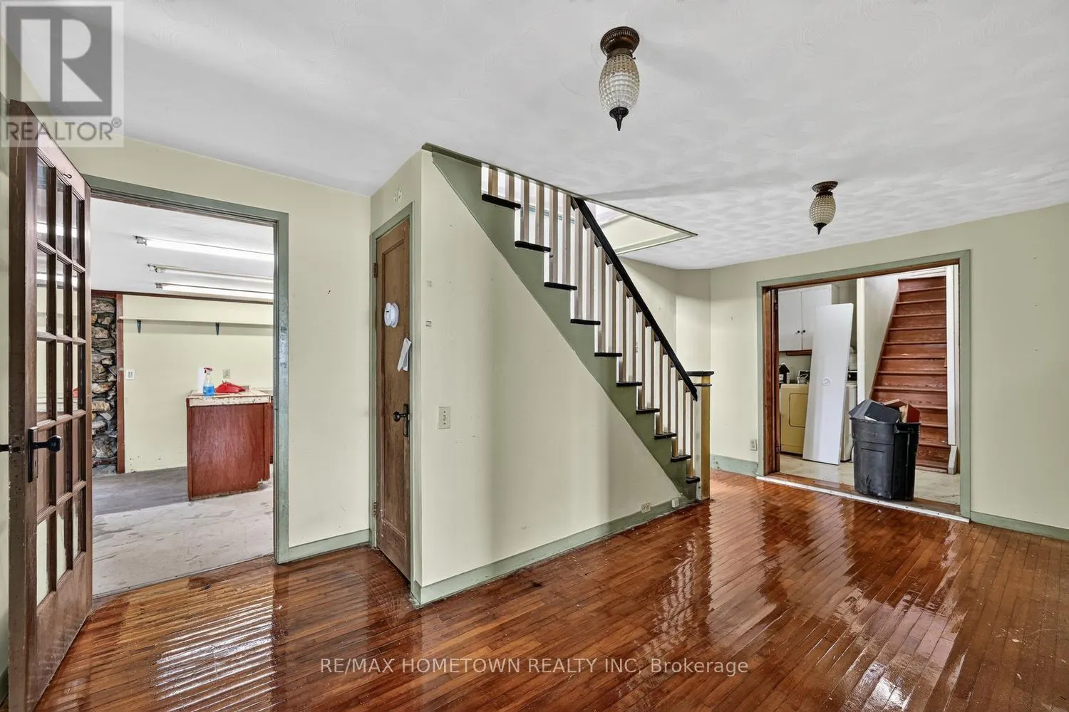 25 VANSTON ROAD