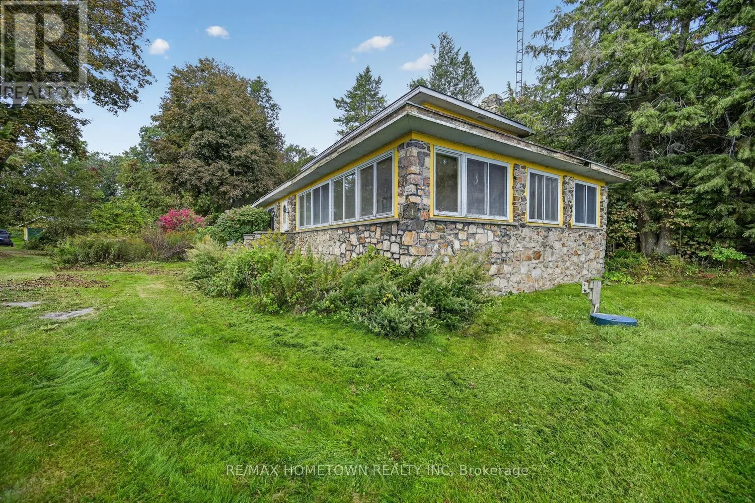 25 VANSTON ROAD