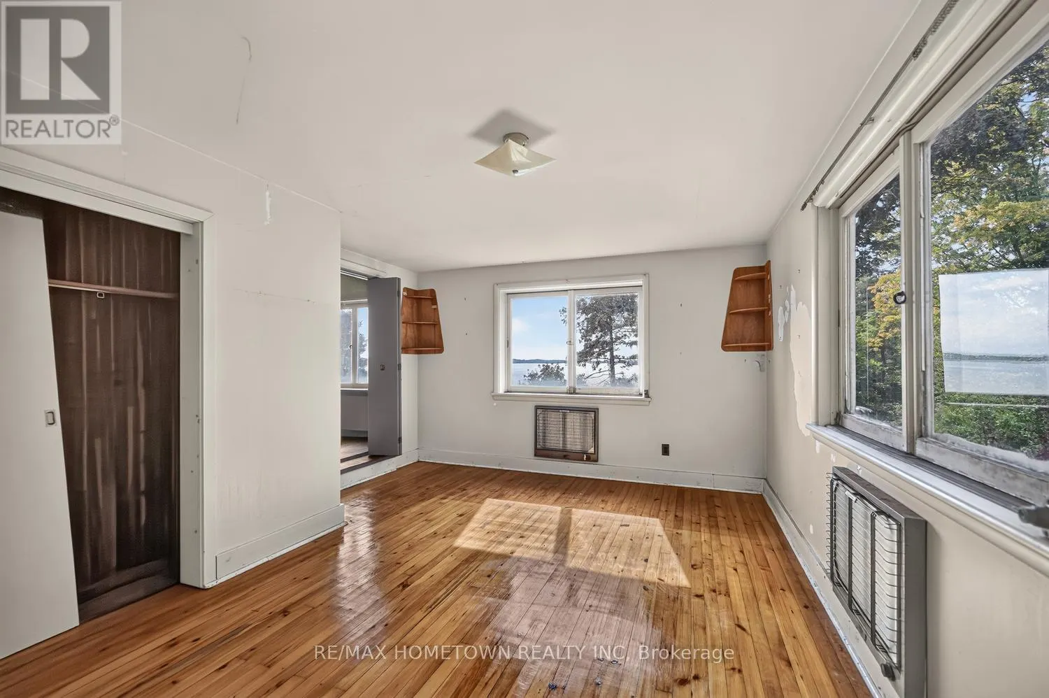 25 VANSTON ROAD