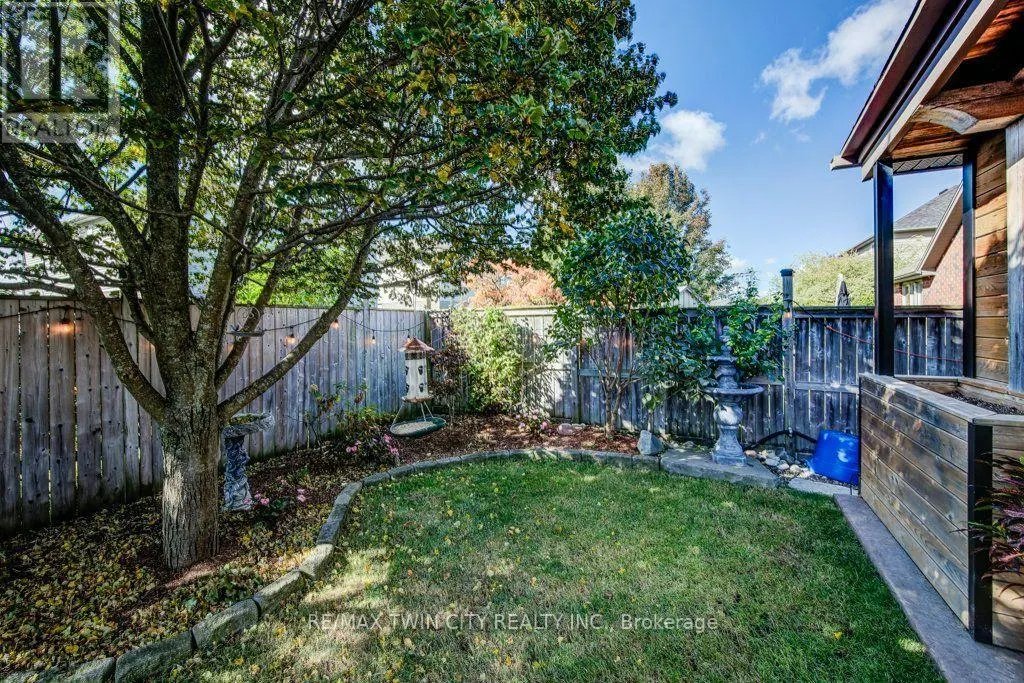 27 CORAL GABLES CRESCENT