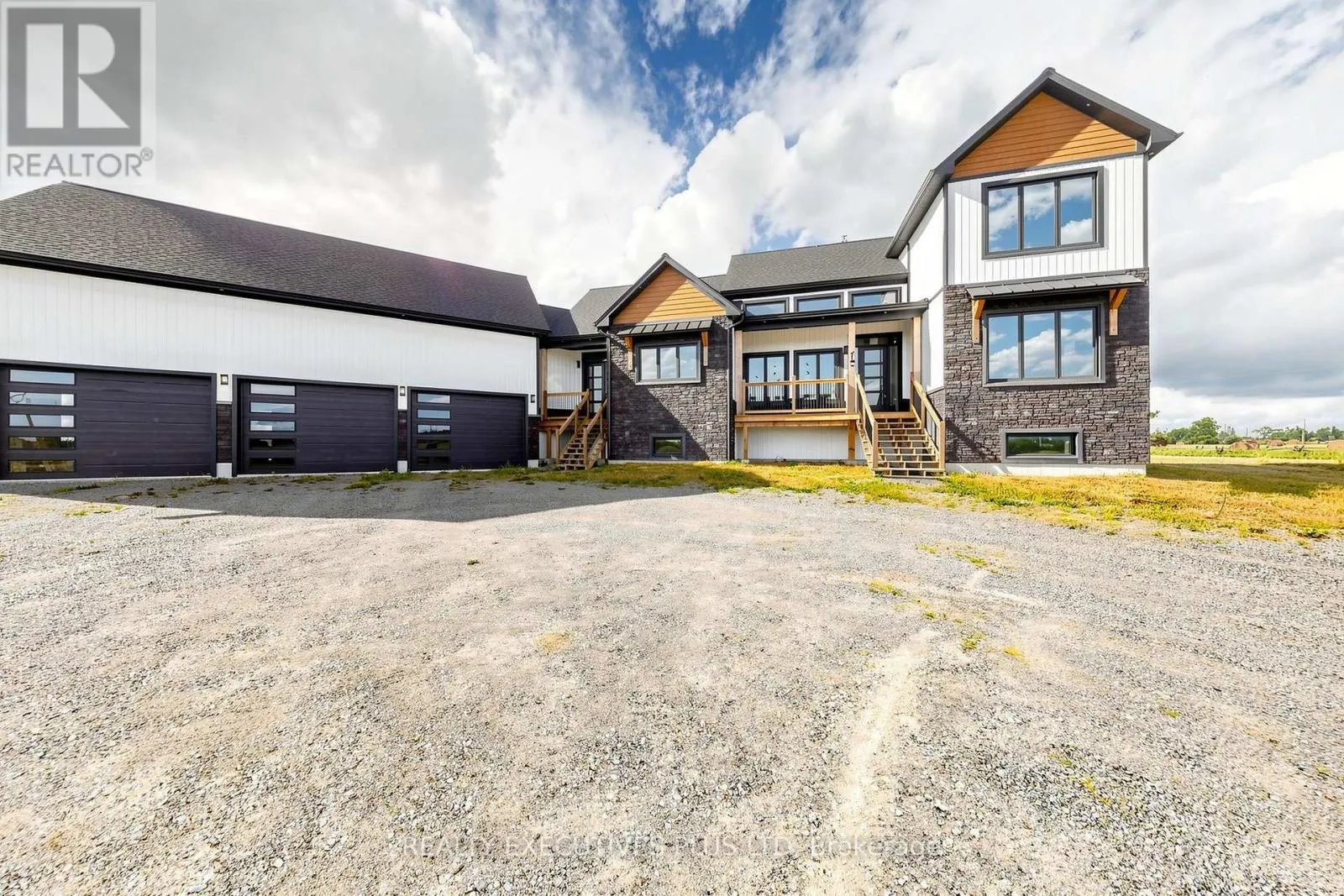 16 CAMBRAY ROAD