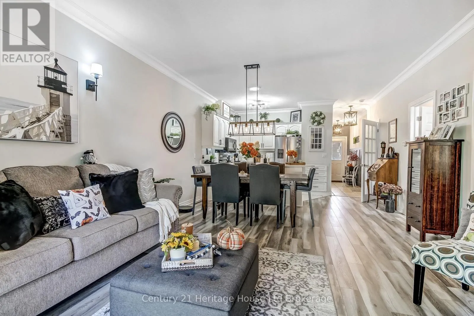 1 - 19 ANDERSON STREET #1