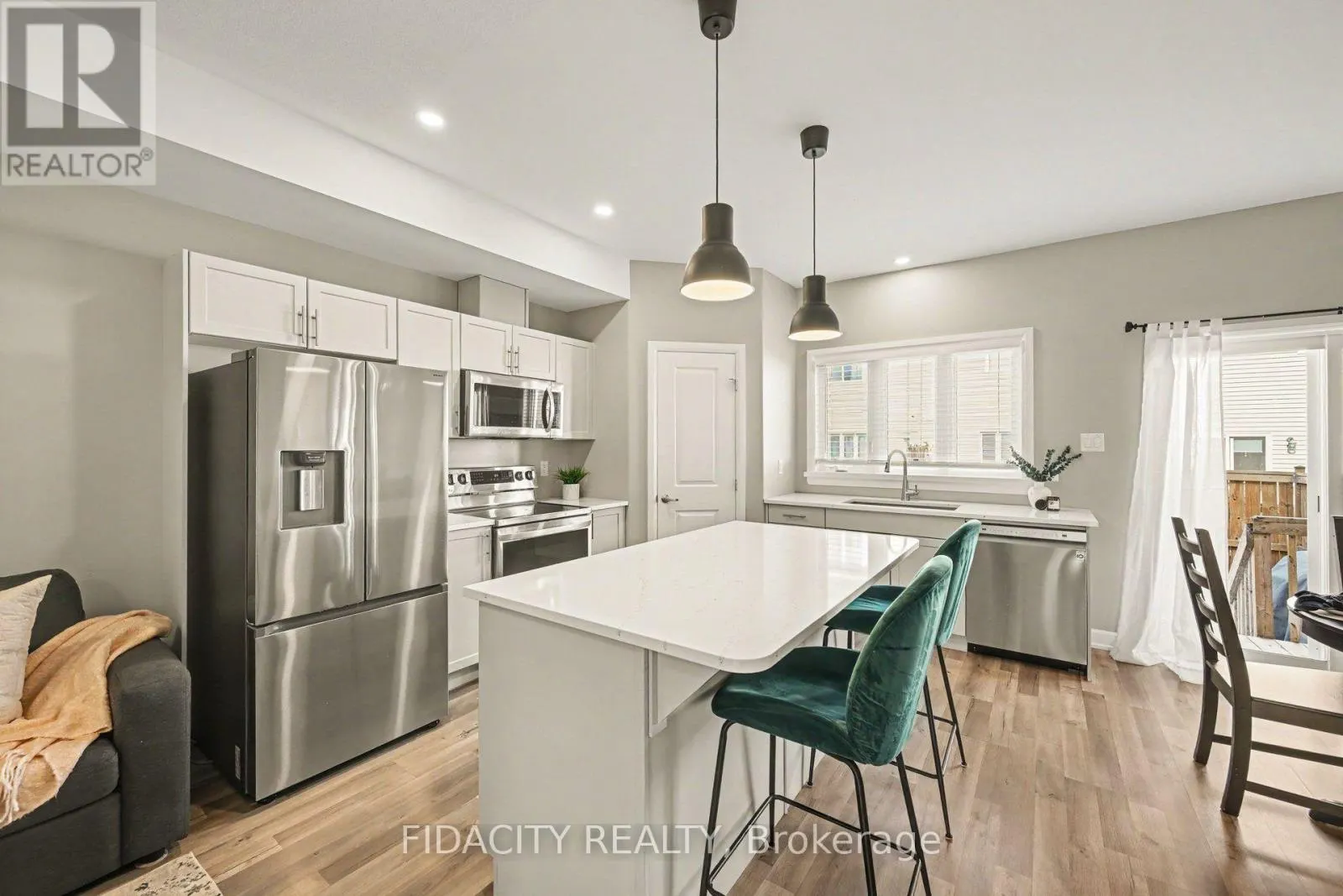 68 VIMY RIDGE CRESCENT