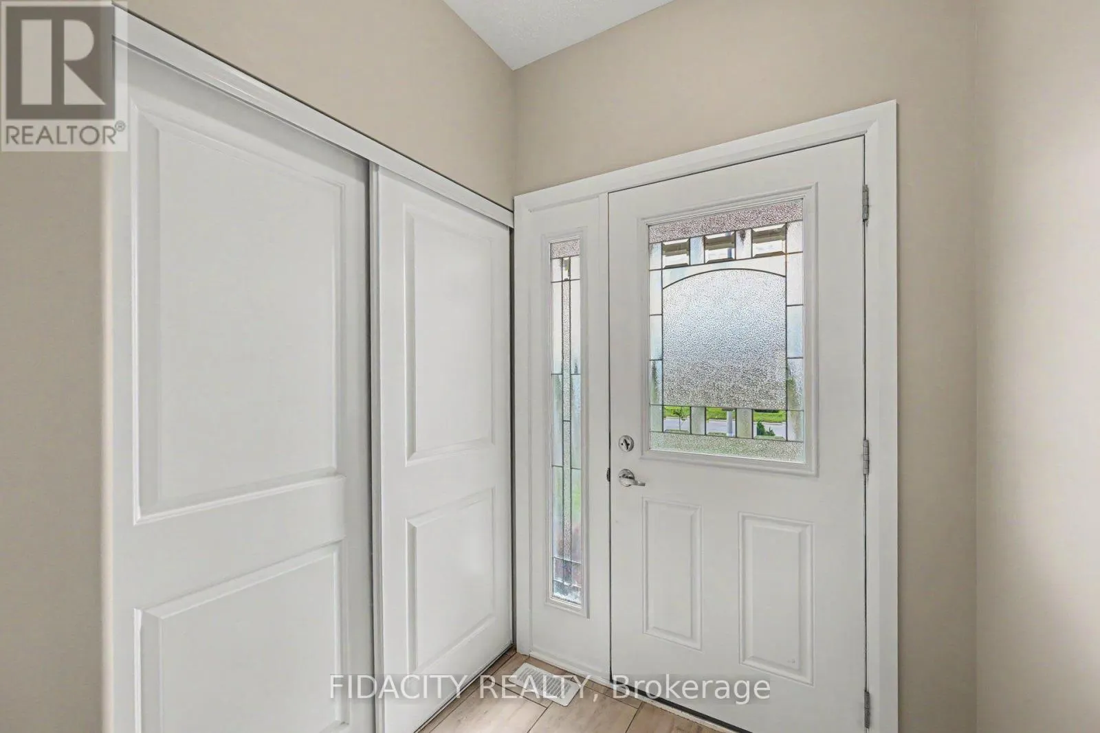 68 VIMY RIDGE CRESCENT