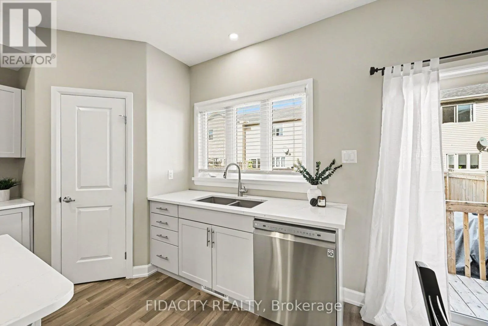 68 VIMY RIDGE CRESCENT