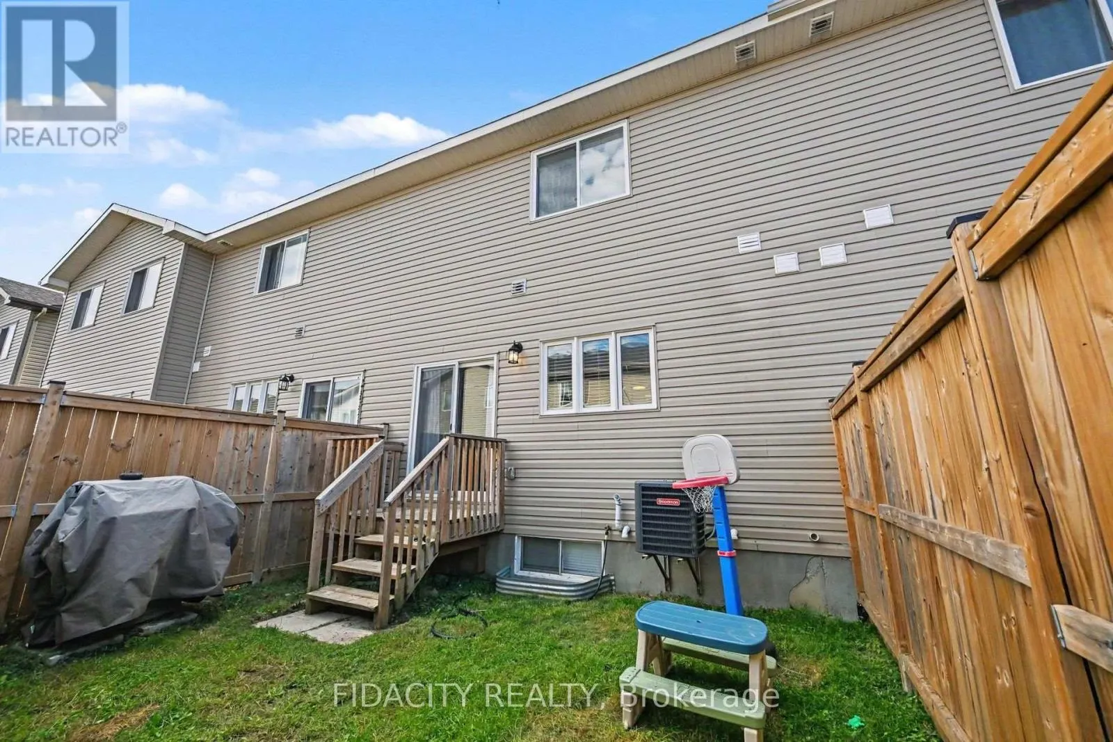 68 VIMY RIDGE CRESCENT