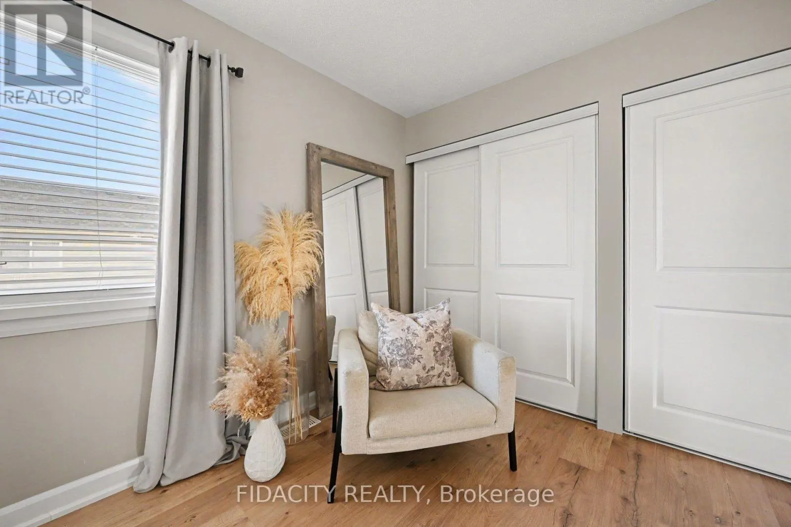 68 VIMY RIDGE CRESCENT