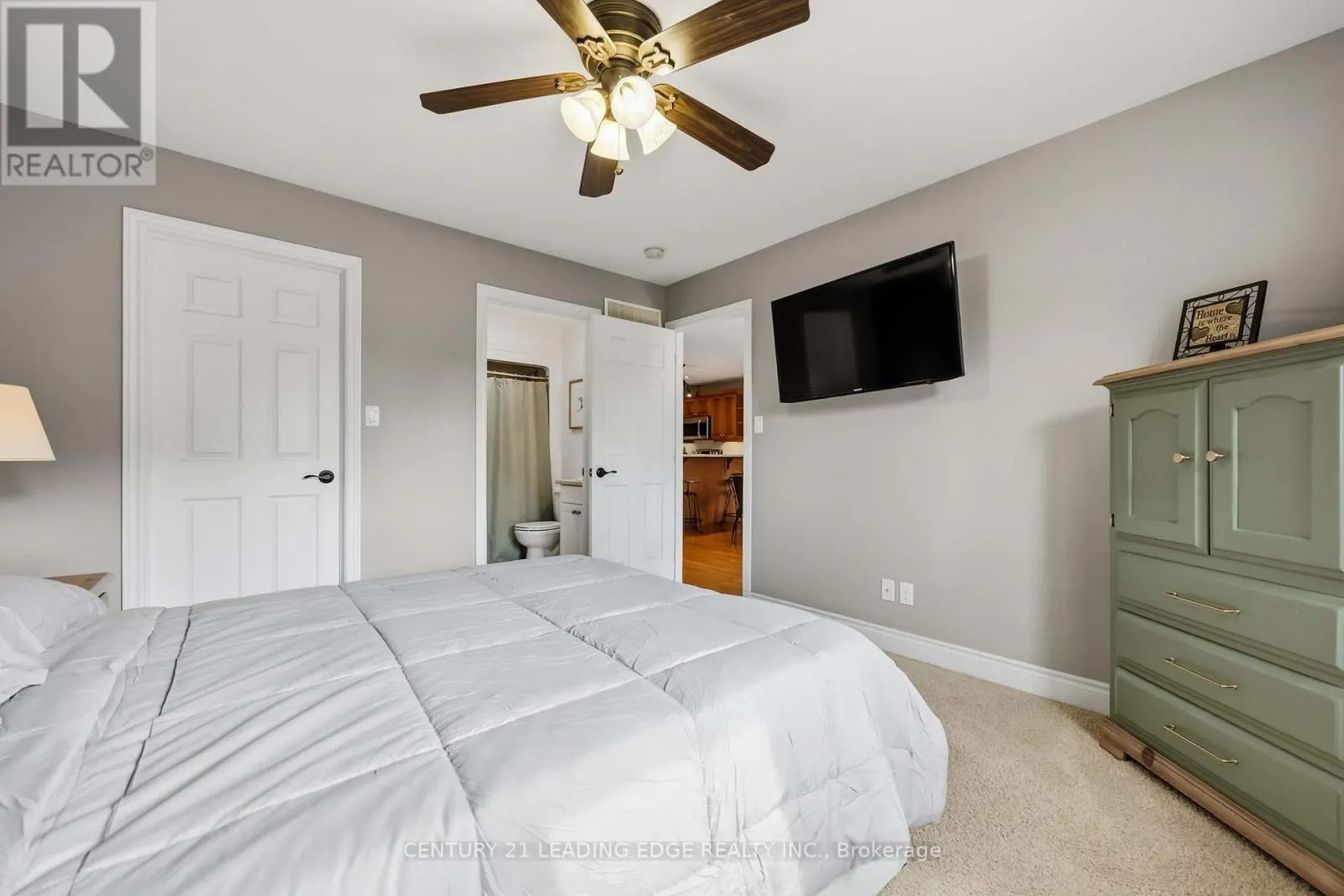 12 WARD DRIVE