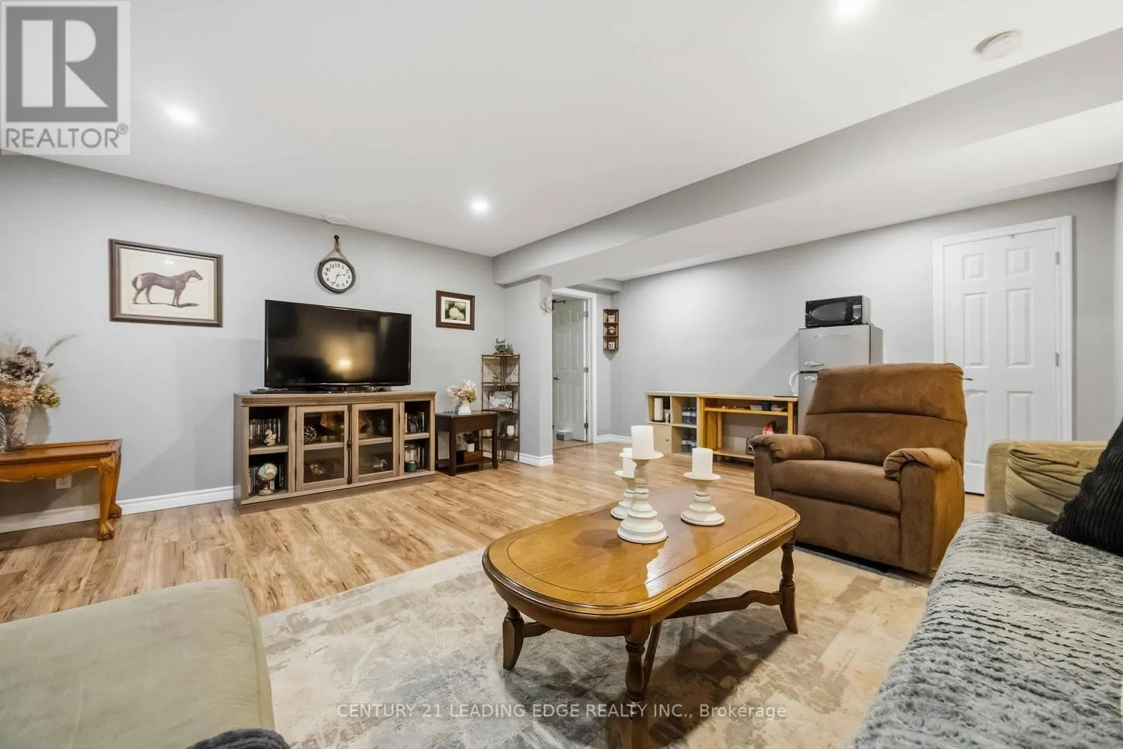 12 WARD DRIVE