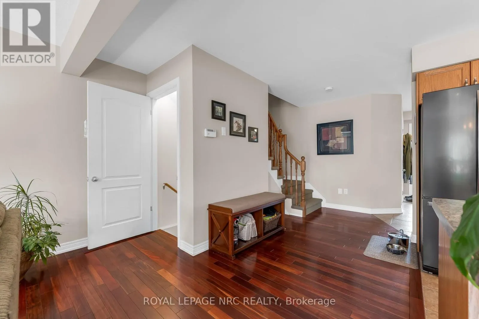 31 THOROLD ROAD E