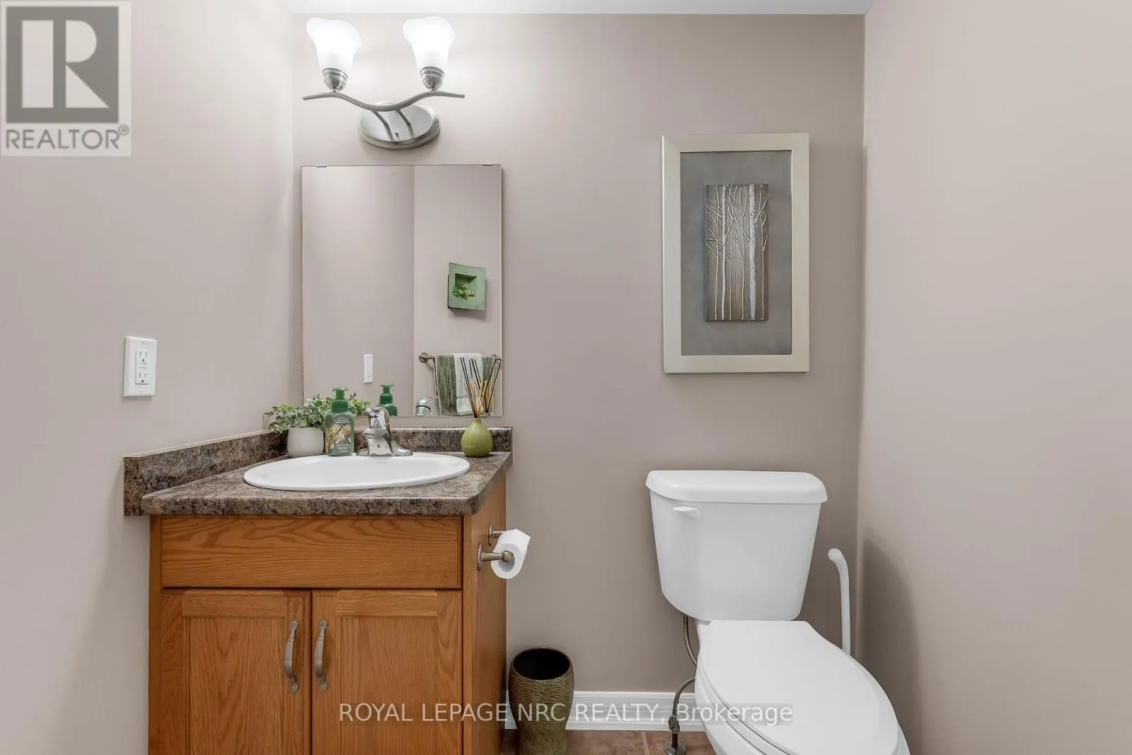 31 THOROLD ROAD E