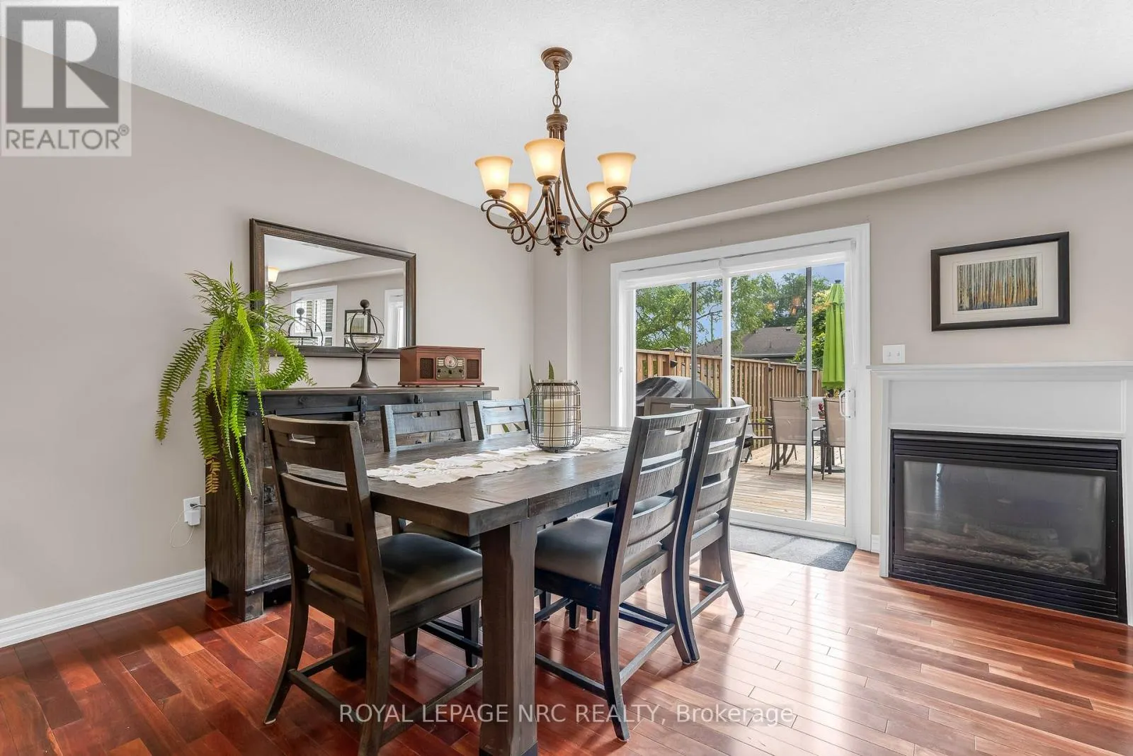 31 THOROLD ROAD E