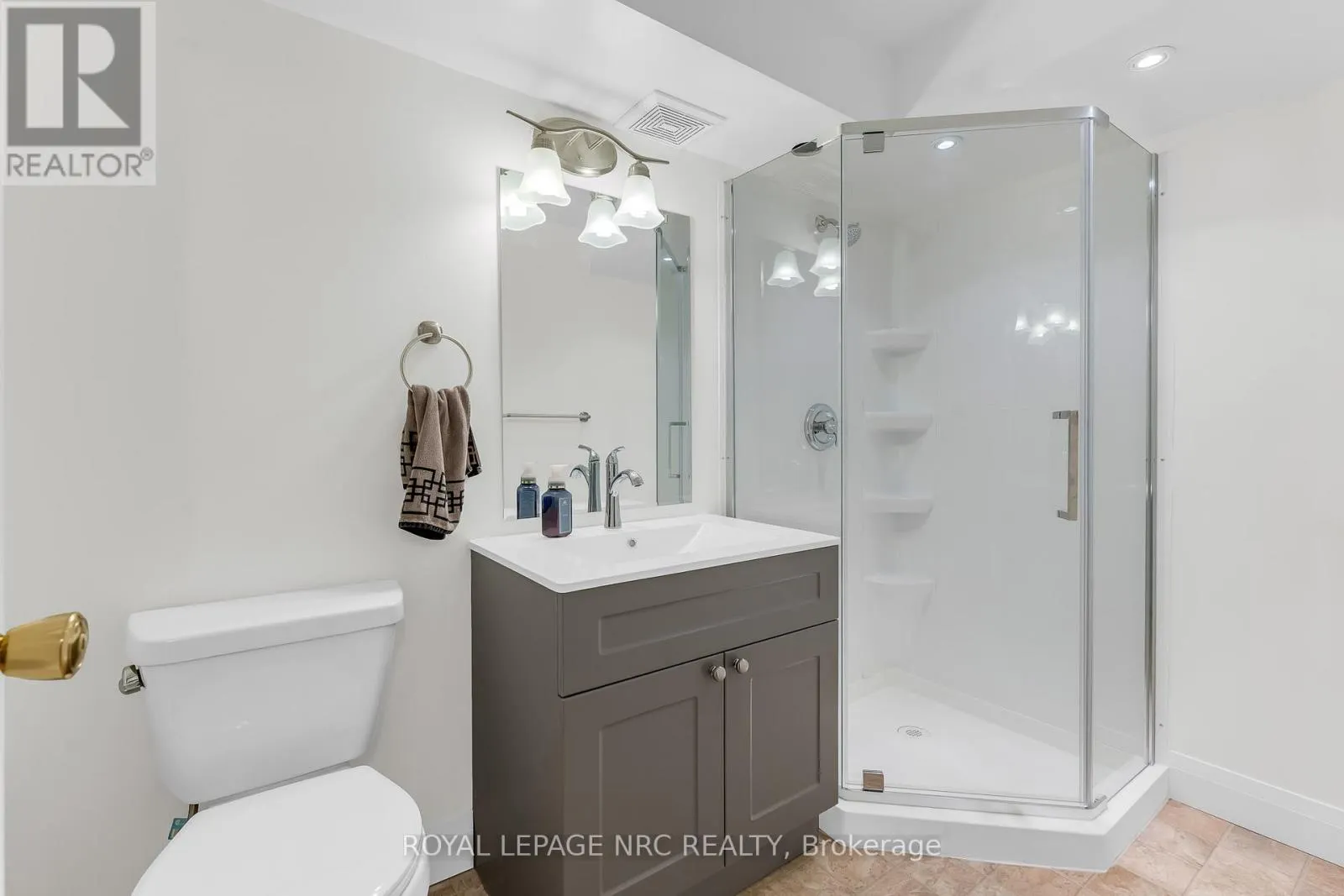 31 THOROLD ROAD E