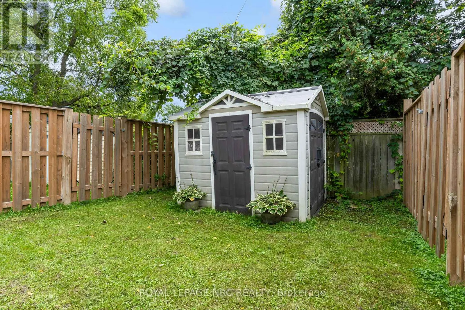 31 THOROLD ROAD E