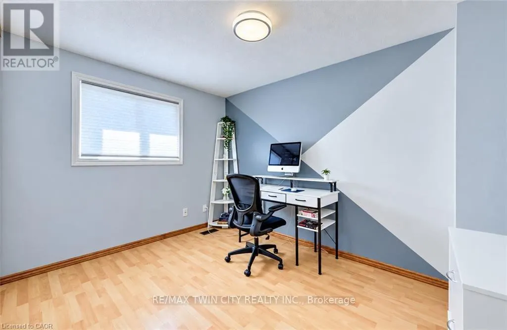 136 SEKURA CRESCENT