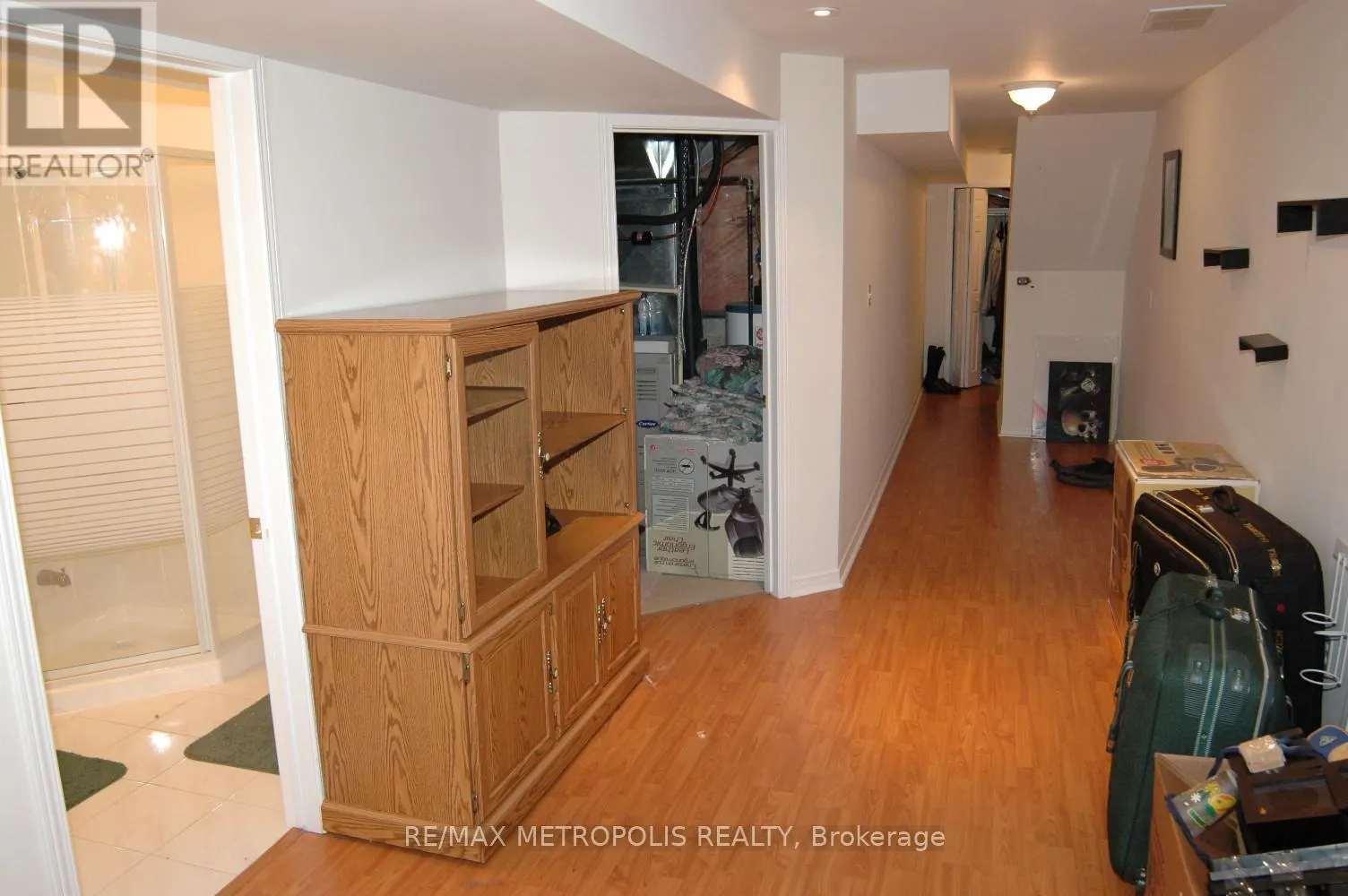 C17 - 619 WILD GINGER AVENUE