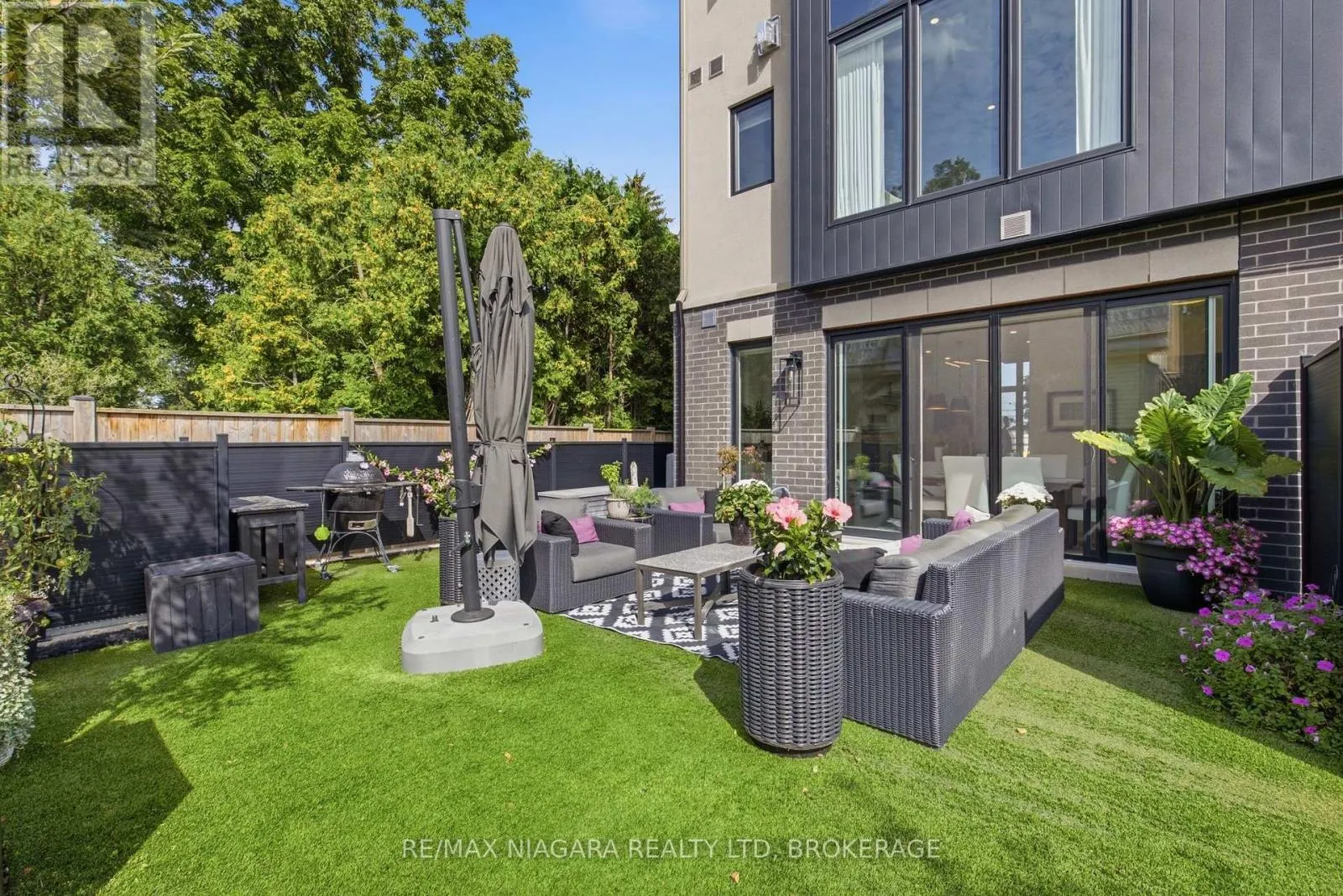 1 - 1397 YORK ROAD #1