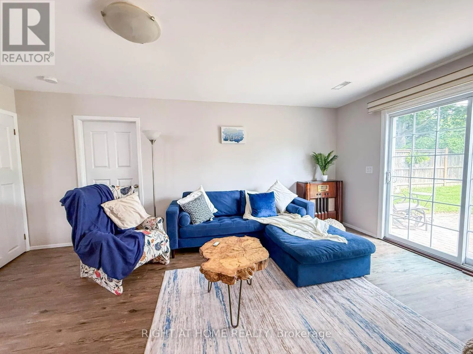 2623 KAYMAR CRESCENT