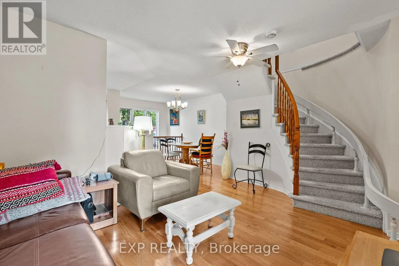 534 LAWLER CRESCENT