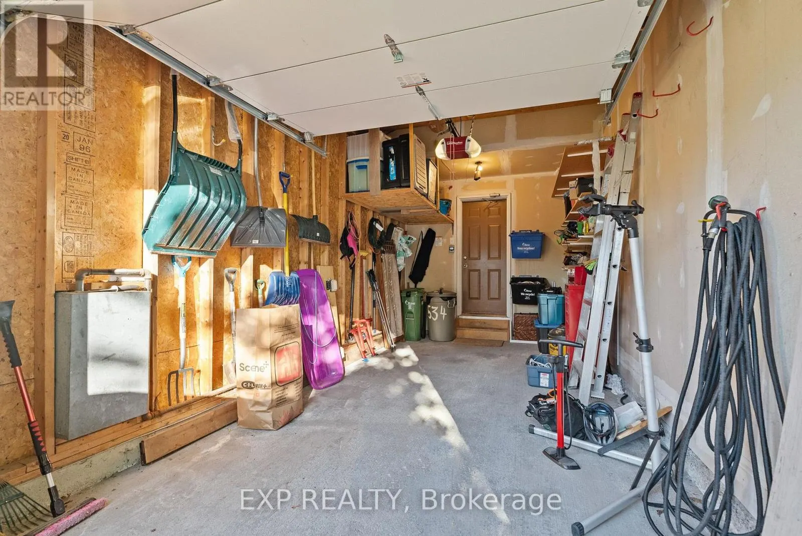 534 LAWLER CRESCENT