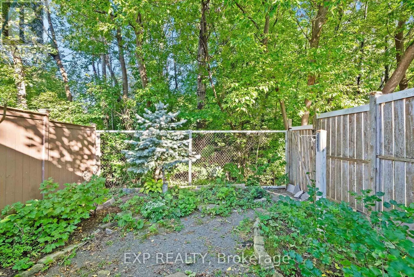 534 LAWLER CRESCENT