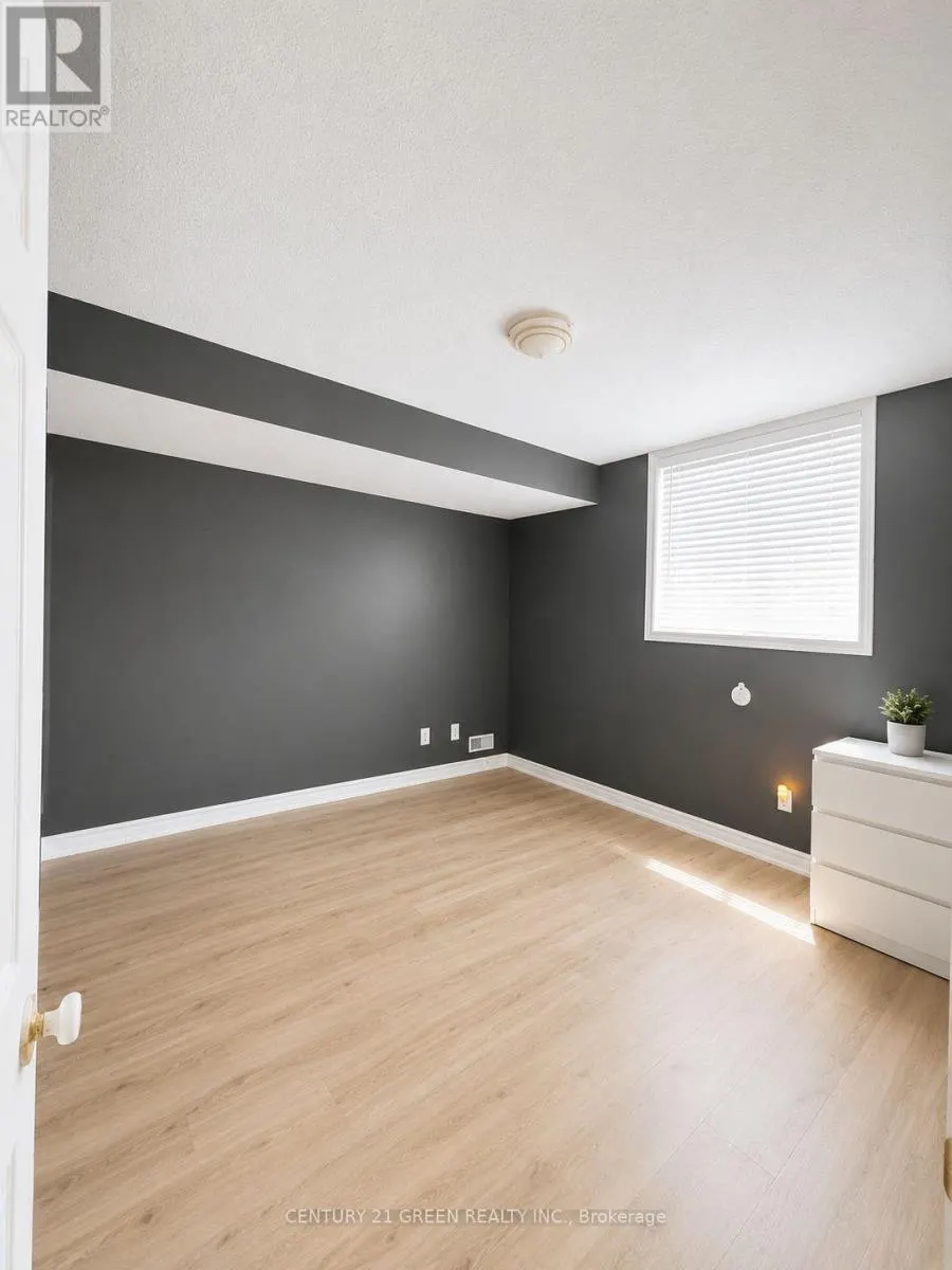 LOWER - 17 JEAN ANDERSON CRESCENT