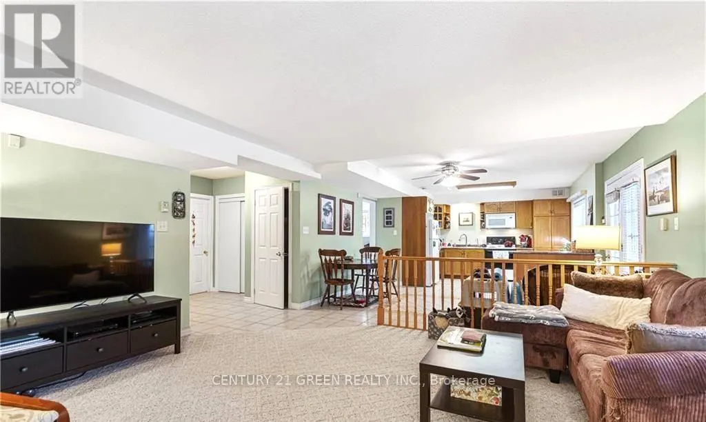LOWER - 17 JEAN ANDERSON CRESCENT
