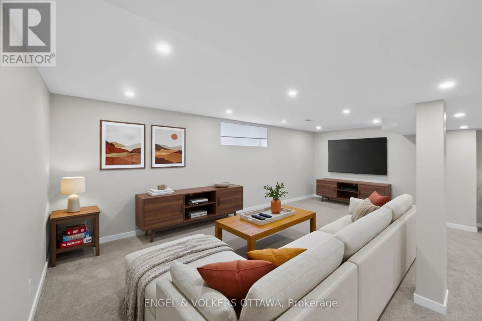 3759 TWIN FALLS PLACE