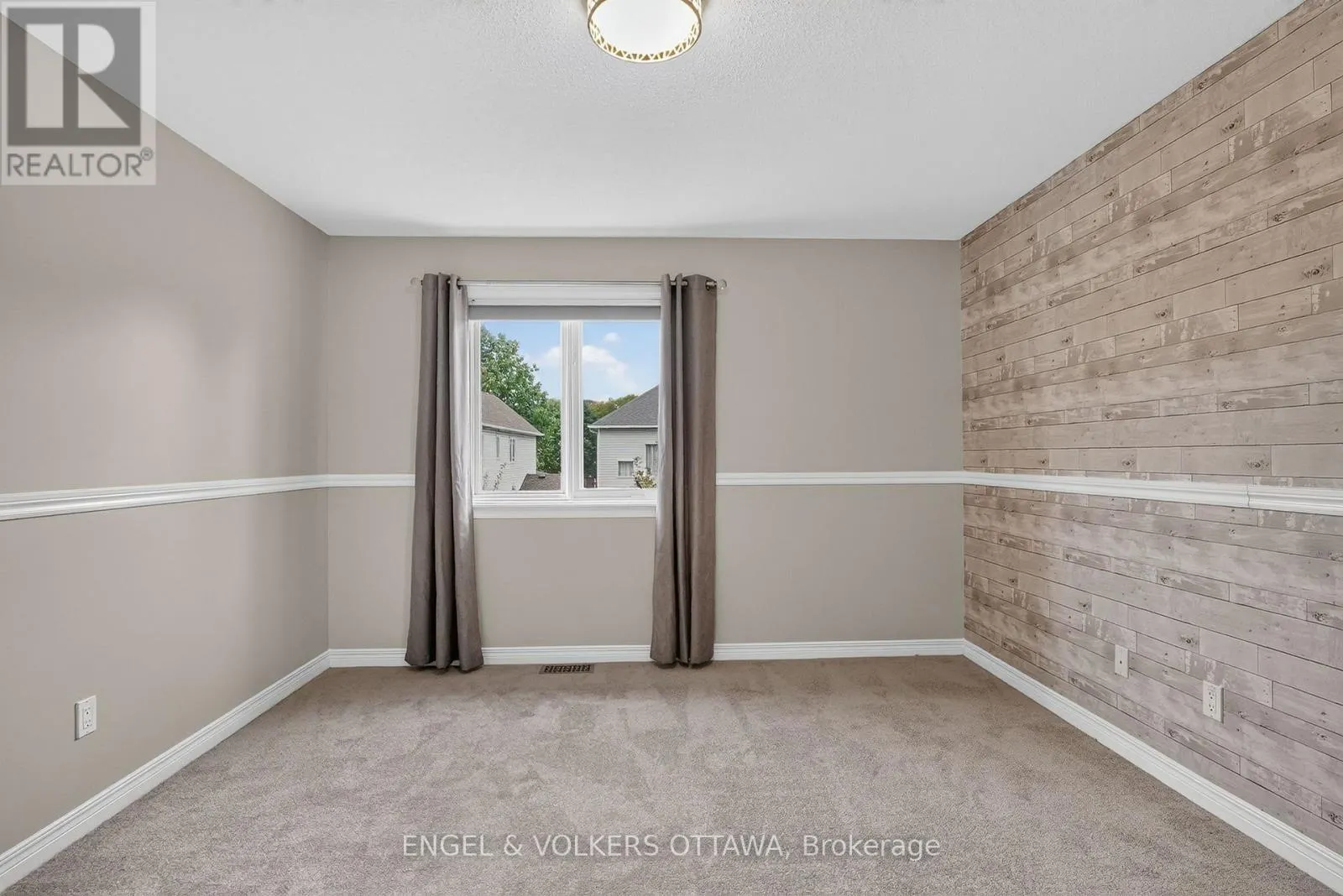 3759 TWIN FALLS PLACE