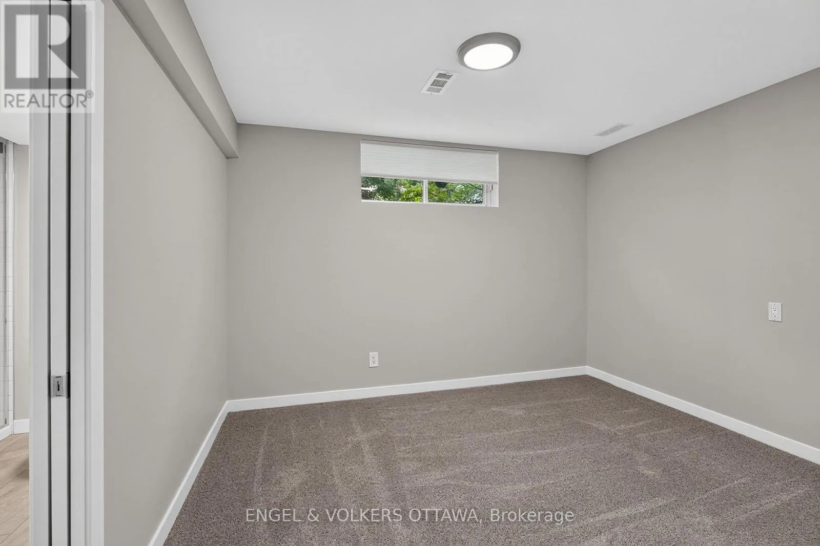 3759 TWIN FALLS PLACE
