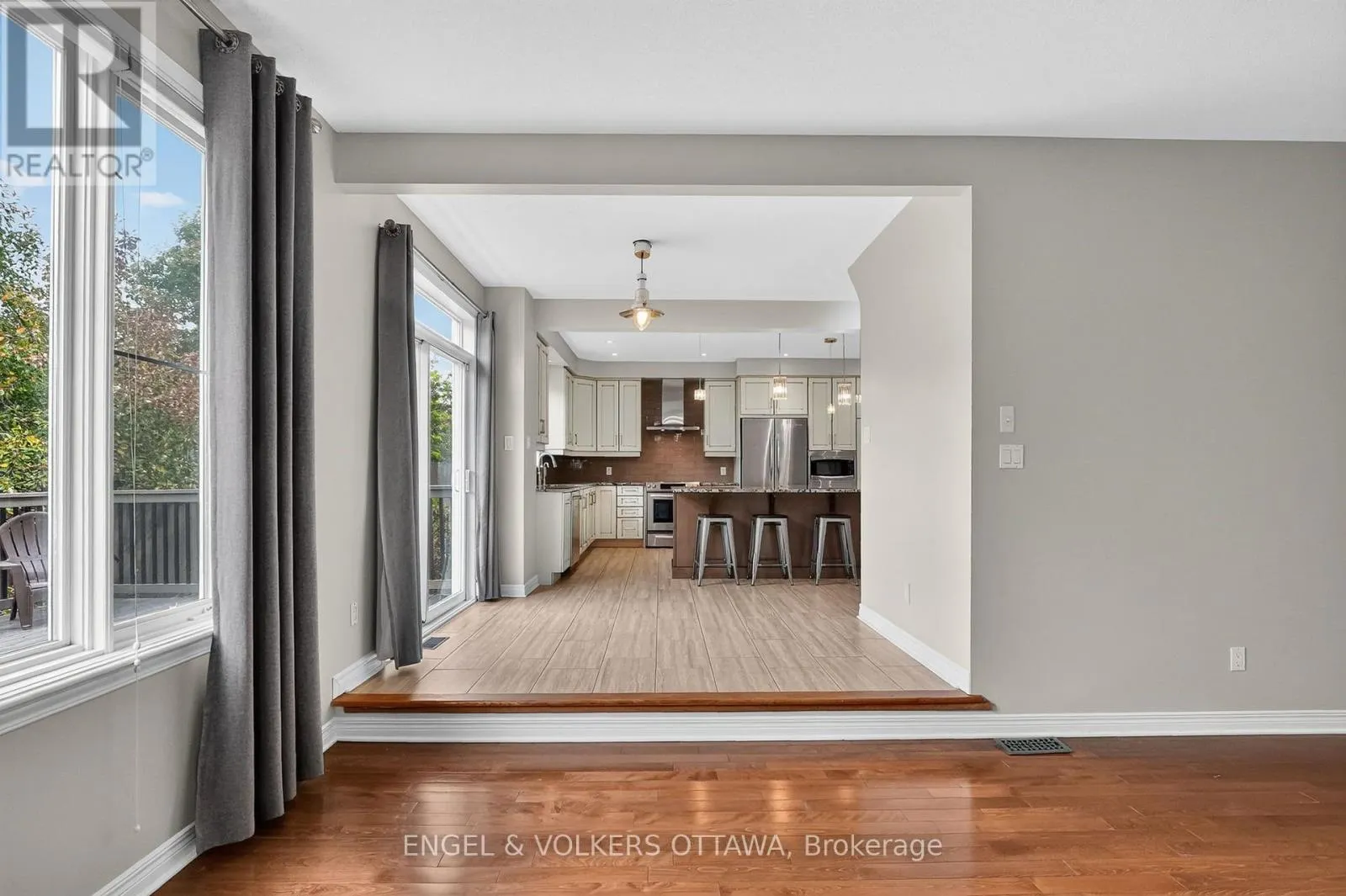 3759 TWIN FALLS PLACE