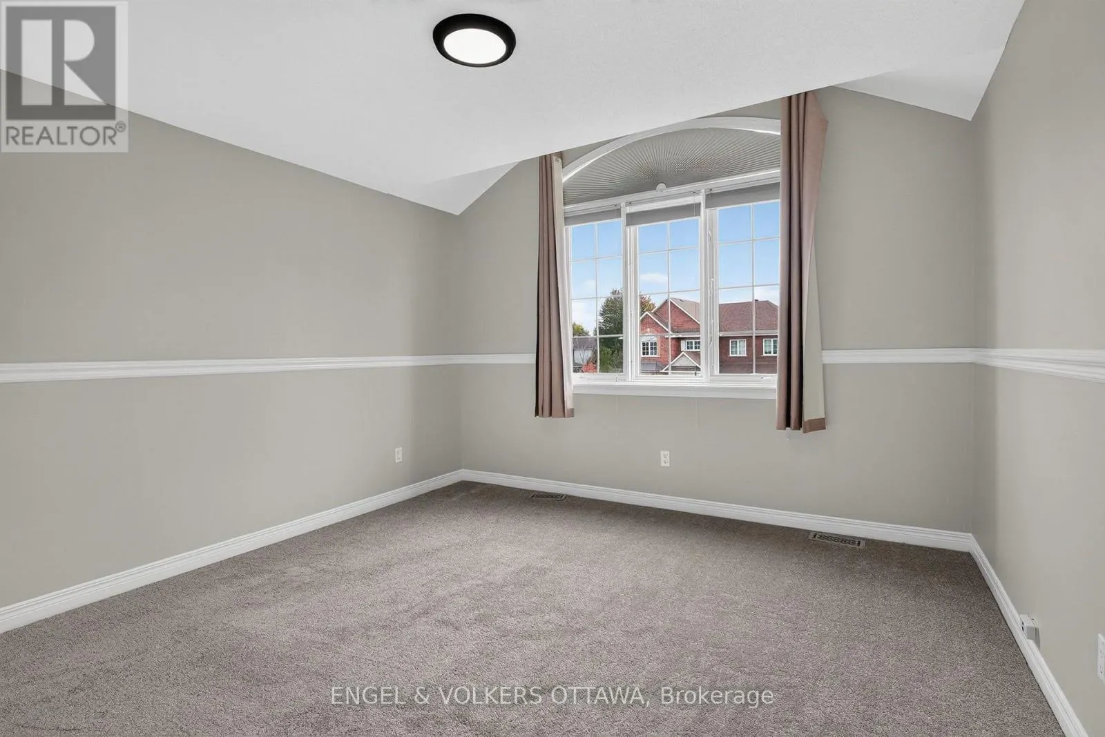 3759 TWIN FALLS PLACE
