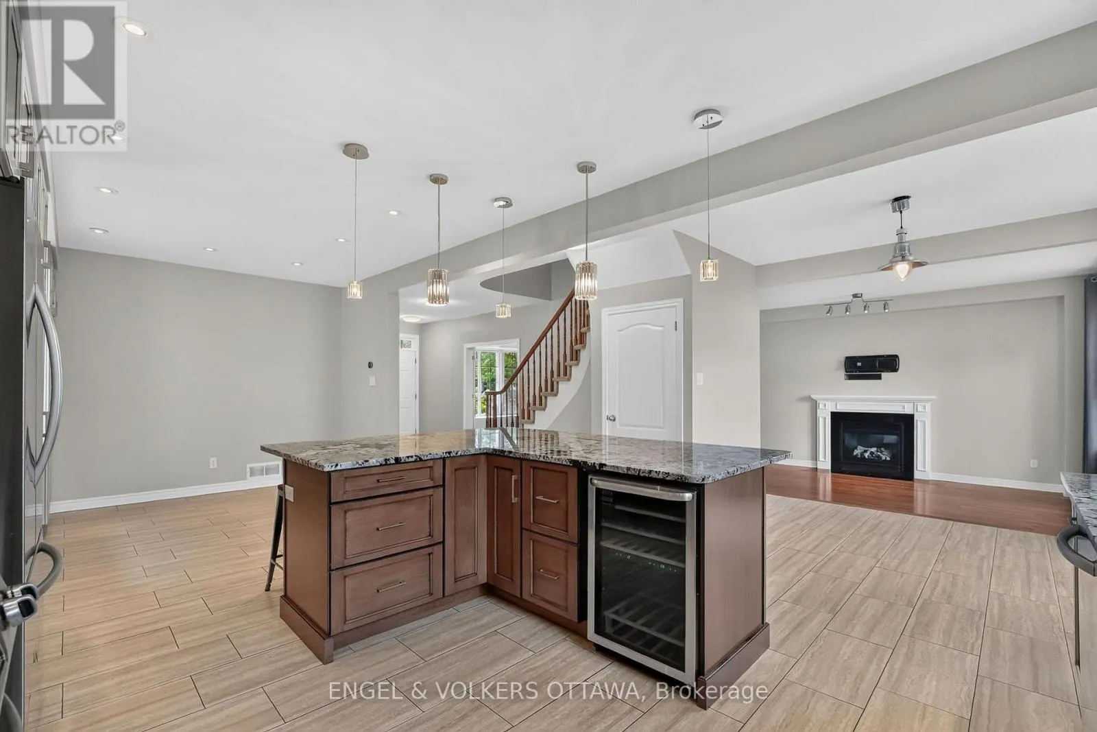 3759 TWIN FALLS PLACE