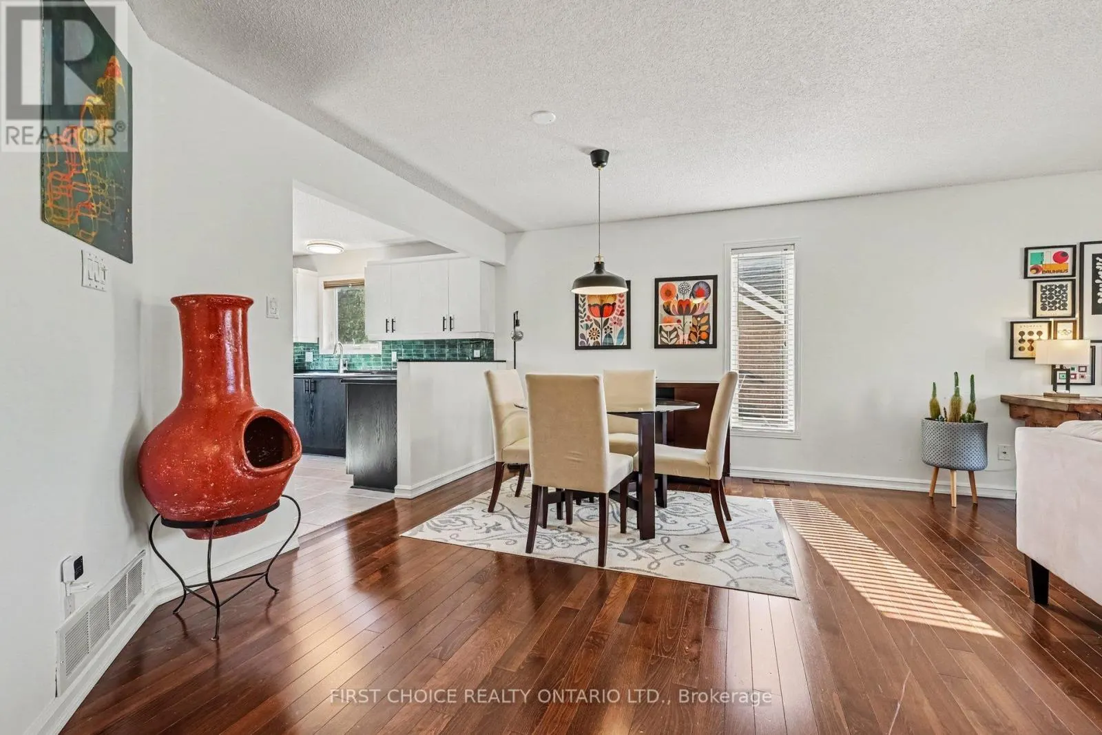 3412 DESCOTES CIRCLE
