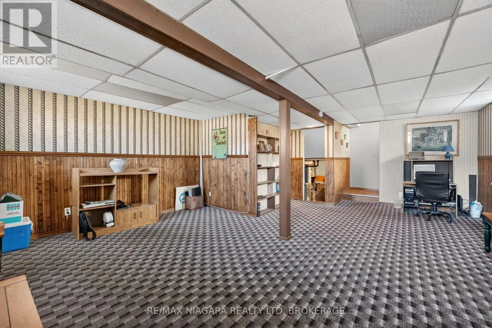 45 GREEN MAPLE DRIVE