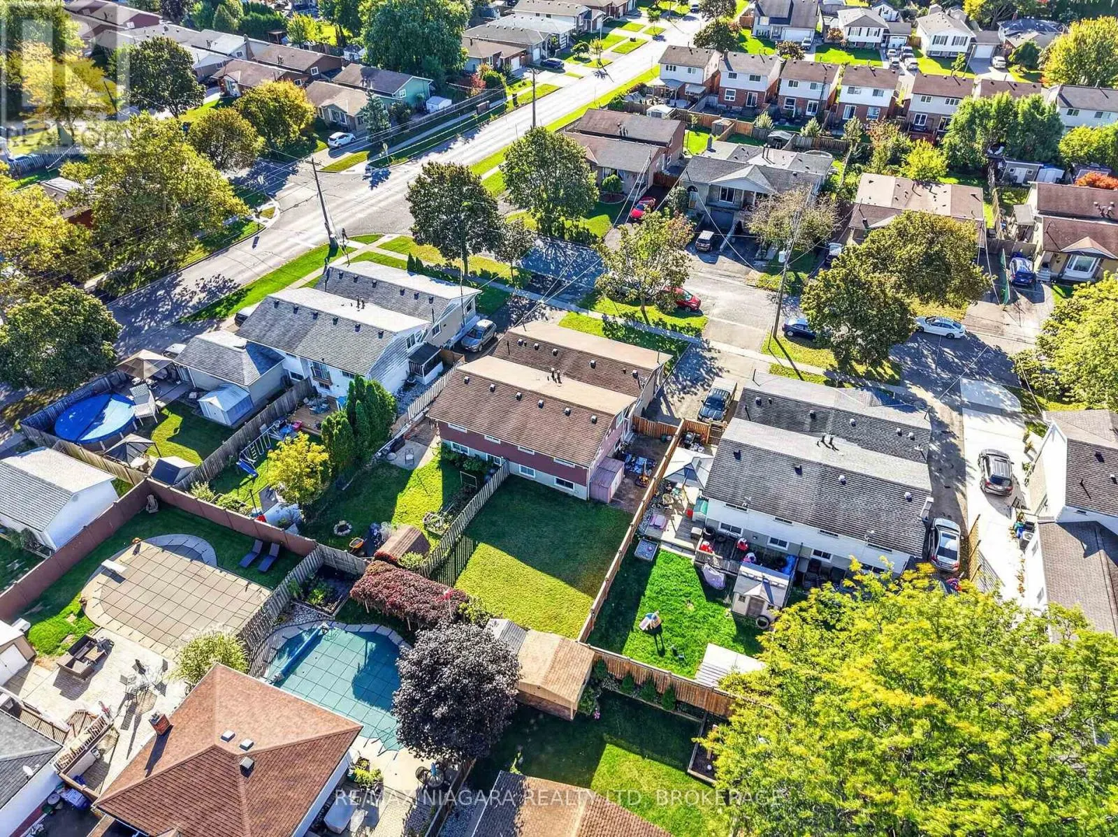 45 GREEN MAPLE DRIVE
